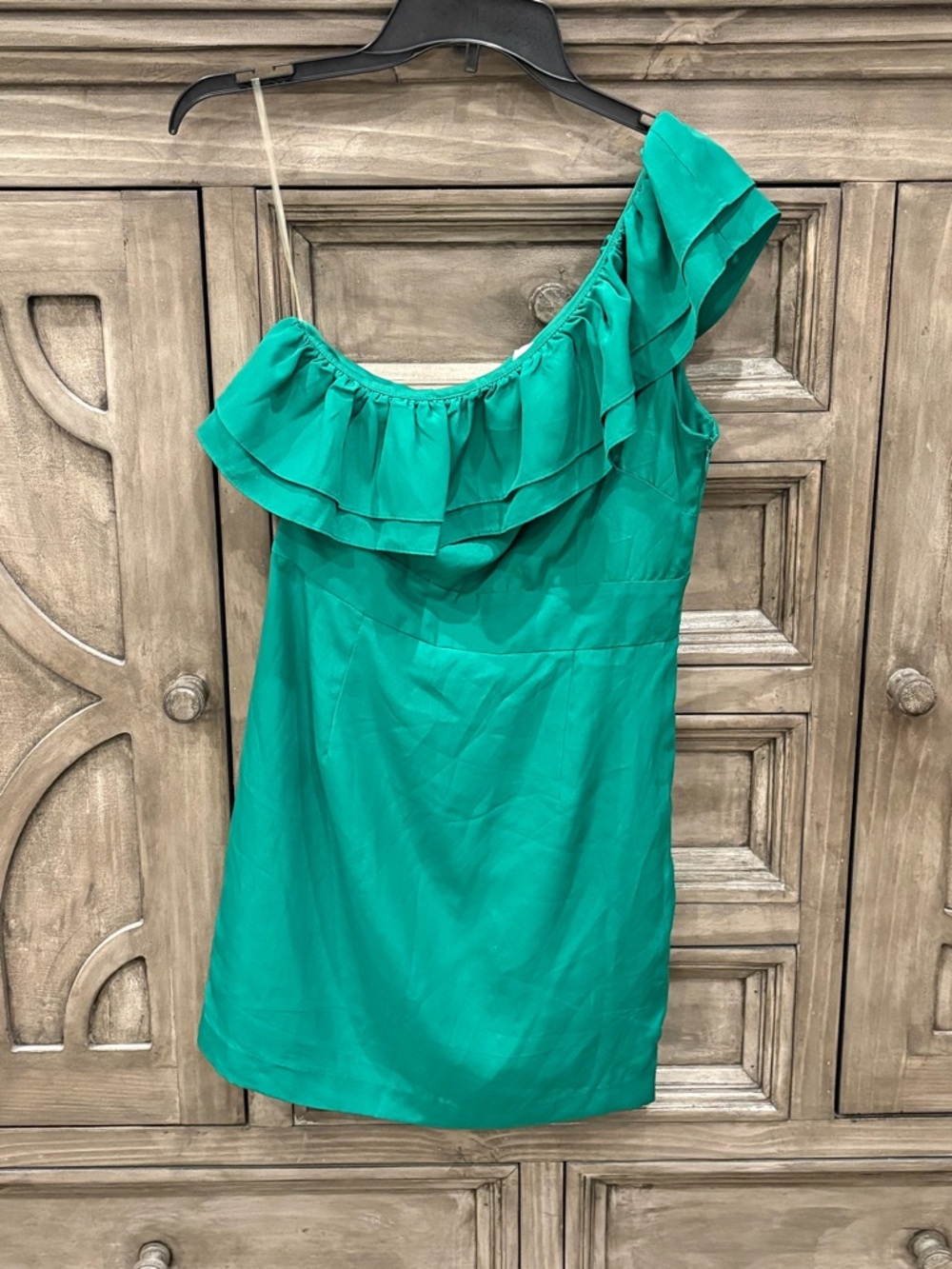 EUC Women’s LEVEL EIGHT One-Shoulder Ruffle Dress in Emerald Green (Medium)
